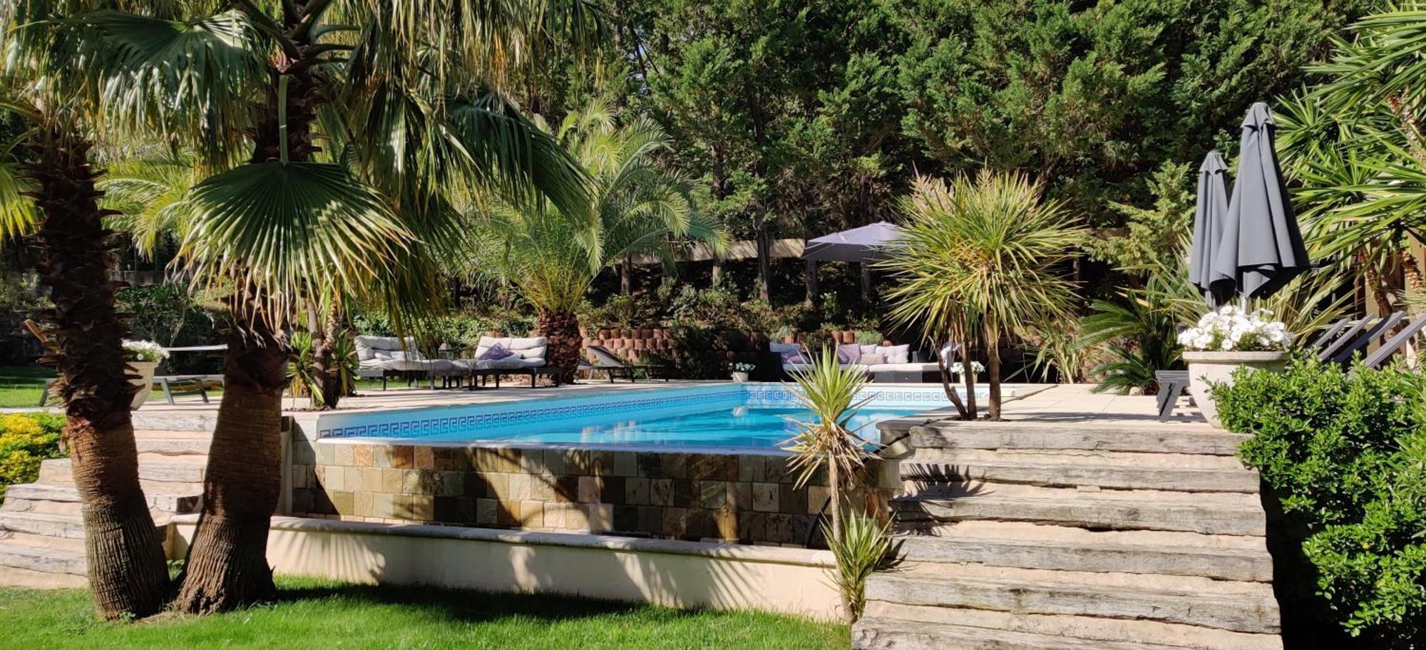 Maison Prestige Saint Tropez By Roberto Geissini Grimaud Room photo